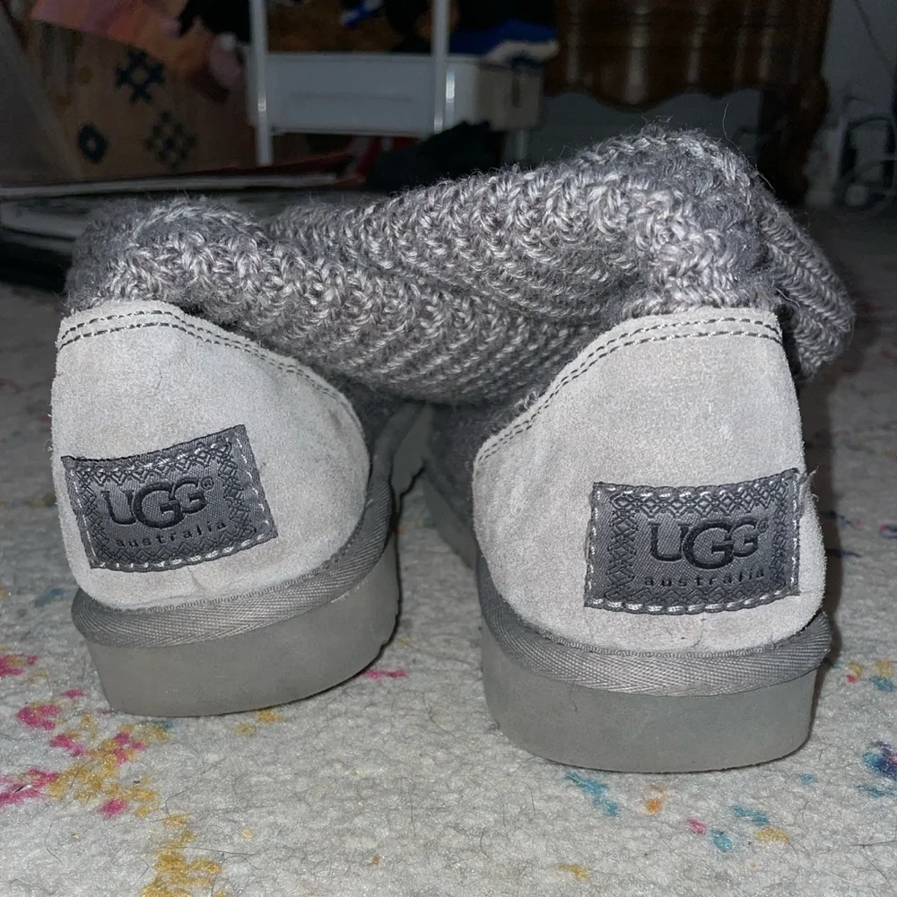 UGG Gray Cardi Knit Uggs - Picture 3 of 5